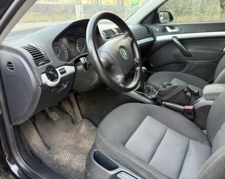 Чорний Шкода Октавія, об'ємом двигуна 1.6 л та пробігом 297 тис. км за 5500 $, фото 6 на Automoto.ua