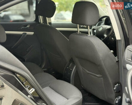 Чорний Шкода Октавія, об'ємом двигуна 1.6 л та пробігом 157 тис. км за 8599 $, фото 34 на Automoto.ua