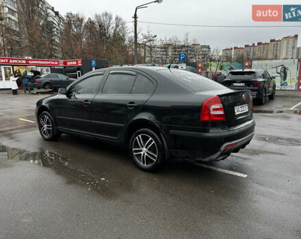 Черный Шкода Октавия, объемом двигателя 2 л и пробегом 263 тыс. км за 5700 $, фото 5 на Automoto.ua