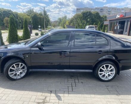 Черный Шкода Октавия, объемом двигателя 1.8 л и пробегом 268 тыс. км за 8000 $, фото 2 на Automoto.ua