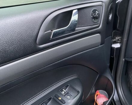 Черный Шкода Октавия, объемом двигателя 2 л и пробегом 192 тыс. км за 6500 $, фото 9 на Automoto.ua