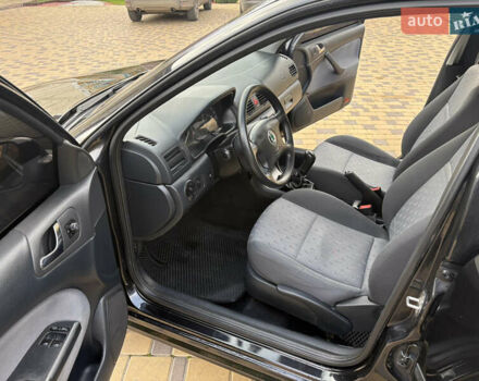 Чорний Шкода Октавія, об'ємом двигуна 1.6 л та пробігом 241 тис. км за 5700 $, фото 13 на Automoto.ua