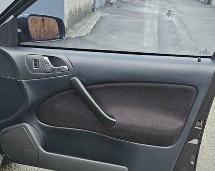 Черный Шкода Октавия, объемом двигателя 1.6 л и пробегом 210 тыс. км за 2000 $, фото 15 на Automoto.ua