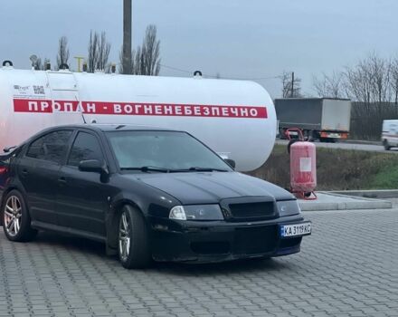 Черный Шкода Октавия, объемом двигателя 1.8 л и пробегом 280 тыс. км за 2600 $, фото 1 на Automoto.ua