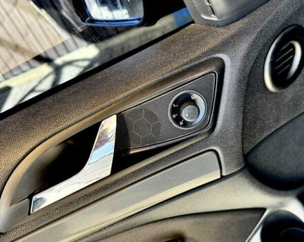 Шкода Октавия 2008 в Яворове на Automoto.ua Черный Шкода Октавия, объемом двигателя 2 л и пробегом 303 тыс. км за 6600 $, фото 14 на Automoto.ua