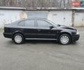 Черный Шкода Октавия, объемом двигателя 1.6 л и пробегом 210 тыс. км за 2200 $, фото 1 на Automoto.ua