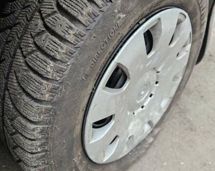 Черный Шкода Октавия, объемом двигателя 1.6 л и пробегом 210 тыс. км за 2350 $, фото 13 на Automoto.ua