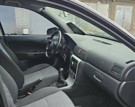 Черный Шкода Октавия, объемом двигателя 1.6 л и пробегом 210 тыс. км за 2000 $, фото 11 на Automoto.ua