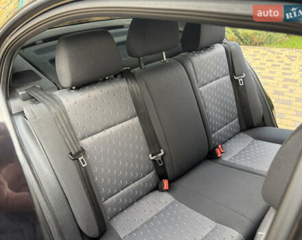 Чорний Шкода Октавія, об'ємом двигуна 1.6 л та пробігом 241 тис. км за 5700 $, фото 27 на Automoto.ua