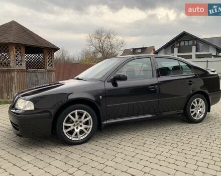 Черный Шкода Октавия, объемом двигателя 1.6 л и пробегом 151 тыс. км за 6100 $, фото 1 на Automoto.ua