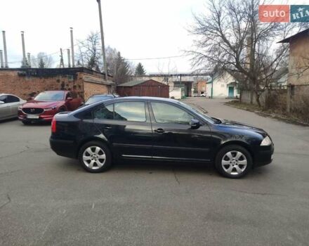 Черный Шкода Октавия, объемом двигателя 1.6 л и пробегом 198 тыс. км за 6999 $, фото 4 на Automoto.ua