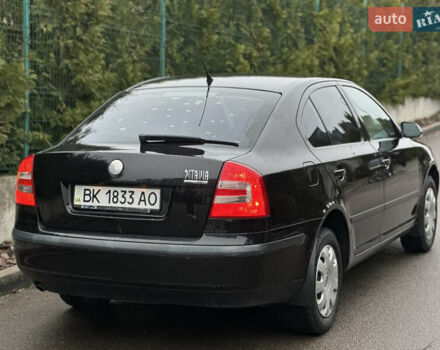 Черный Шкода Октавия, объемом двигателя 1.6 л и пробегом 223 тыс. км за 6300 $, фото 8 на Automoto.ua