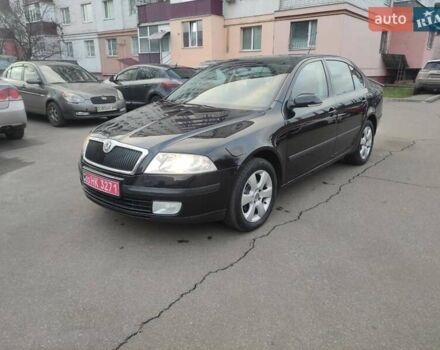 Черный Шкода Октавия, объемом двигателя 1.6 л и пробегом 198 тыс. км за 6999 $, фото 2 на Automoto.ua