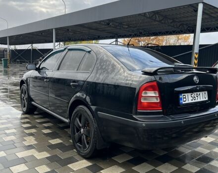 Шкода Октавия 2008 в Полтаве на Automoto.ua Черный Шкода Октавия, объемом двигателя 1.6 л и пробегом 300 тыс. км за 4699 $, фото 4 на Automoto.ua