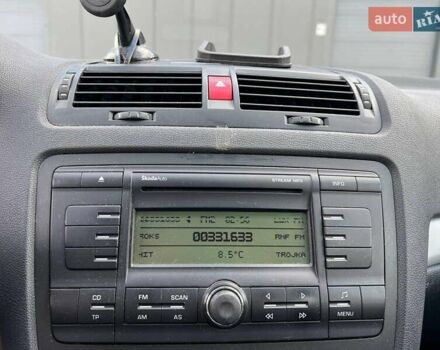 Шкода Октавия 2008 в Львове на Automoto.ua Черный Шкода Октавия, объемом двигателя 1.6 л и пробегом 132 тыс. км за 7380 $, фото 23 на Automoto.ua