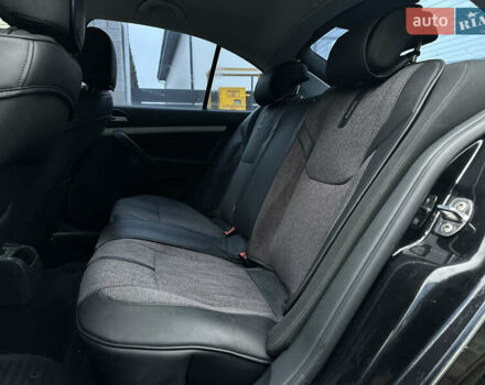 Черный Шкода Октавия, объемом двигателя 1.6 л и пробегом 223 тыс. км за 6300 $, фото 29 на Automoto.ua