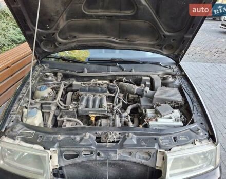 Черный Шкода Октавия, объемом двигателя 1.6 л и пробегом 258 тыс. км за 4800 $, фото 10 на Automoto.ua