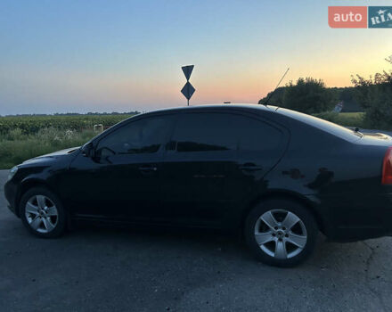 Черный Шкода Октавия, объемом двигателя 1.8 л и пробегом 260 тыс. км за 7900 $, фото 4 на Automoto.ua