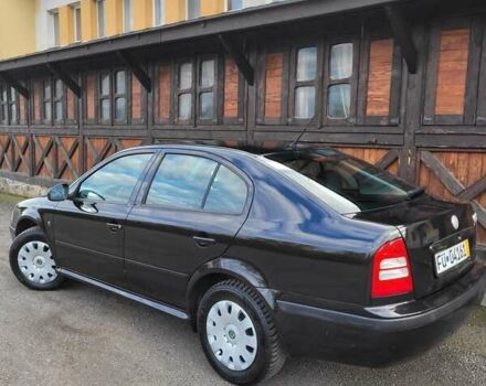 Черный Шкода Октавия, объемом двигателя 1.6 л и пробегом 197 тыс. км за 7150 $, фото 2 на Automoto.ua