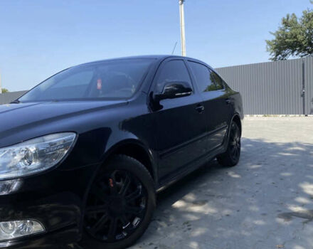 Черный Шкода Октавия, объемом двигателя 1.6 л и пробегом 178 тыс. км за 8299 $, фото 2 на Automoto.ua