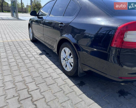 Черный Шкода Октавия, объемом двигателя 1.4 л и пробегом 206 тыс. км за 6600 $, фото 4 на Automoto.ua