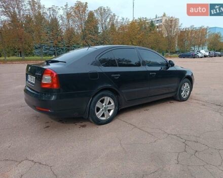 Шкода Октавия 2009 в Житомире на Automoto.ua Черный Шкода Октавия, объемом двигателя 1.6 л и пробегом 178 тыс. км за 7500 $, фото 4 на Automoto.ua
