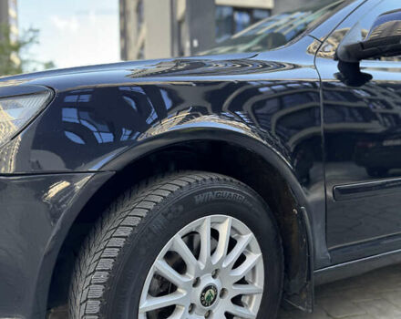 Черный Шкода Октавия, объемом двигателя 1.8 л и пробегом 295 тыс. км за 6500 $, фото 6 на Automoto.ua