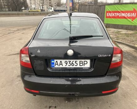 Черный Шкода Октавия, объемом двигателя 1.6 л и пробегом 367 тыс. км за 5200 $, фото 4 на Automoto.ua