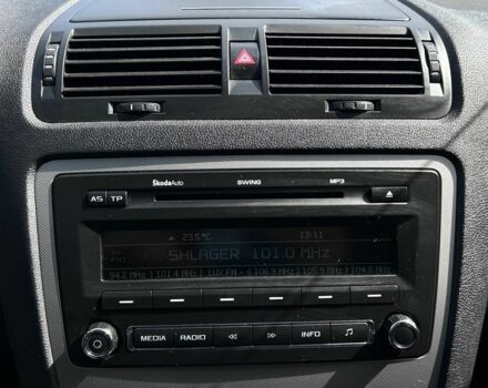 Черный Шкода Октавия, объемом двигателя 1.8 л и пробегом 224 тыс. км за 7100 $, фото 11 на Automoto.ua