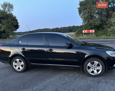 Черный Шкода Октавия, объемом двигателя 1.8 л и пробегом 260 тыс. км за 7900 $, фото 3 на Automoto.ua
