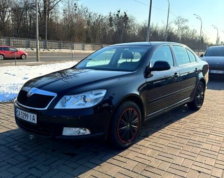 Черный Шкода Октавия, объемом двигателя 18 л и пробегом 265 тыс. км за 7000 $, фото 3 на Automoto.ua