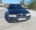 Черный Шкода Октавия, объемом двигателя 1.6 л и пробегом 239 тыс. км за 6800 $, фото 1 на Automoto.ua