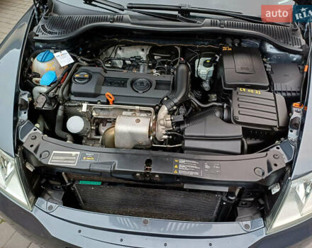 Черный Шкода Октавия, объемом двигателя 1.4 л и пробегом 170 тыс. км за 7700 $, фото 3 на Automoto.ua