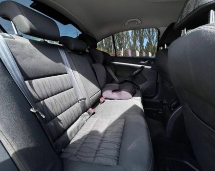 Черный Шкода Октавия, объемом двигателя 1.8 л и пробегом 224 тыс. км за 7100 $, фото 18 на Automoto.ua