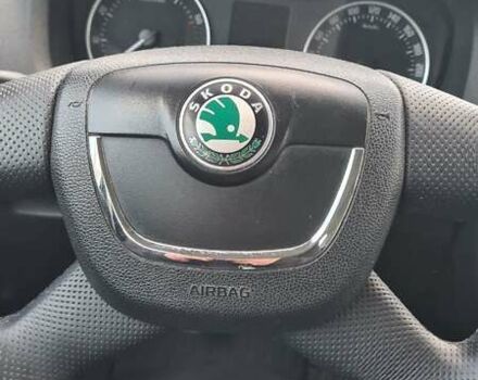 Черный Шкода Октавия, объемом двигателя 1.8 л и пробегом 228 тыс. км за 7000 $, фото 5 на Automoto.ua