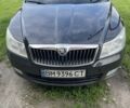 Черный Шкода Октавия, объемом двигателя 1.8 л и пробегом 275 тыс. км за 7300 $, фото 1 на Automoto.ua