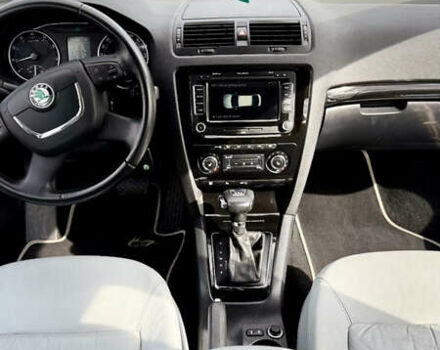 Шкода Октавія 2009 у Старокостянтинів на Automoto.ua Чорний Шкода Октавія, об'ємом двигуна 1.8 л та пробігом 204 тис. км за 8800 $, фото 11 на Automoto.ua