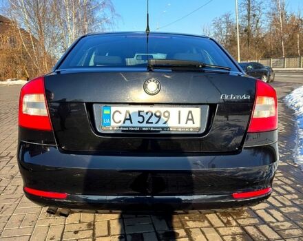 Черный Шкода Октавия, объемом двигателя 18 л и пробегом 265 тыс. км за 7000 $, фото 5 на Automoto.ua