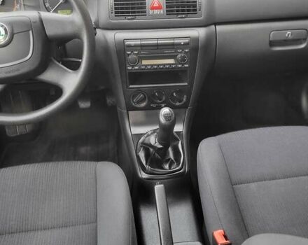 Черный Шкода Октавия, объемом двигателя 1.6 л и пробегом 197 тыс. км за 7150 $, фото 22 на Automoto.ua