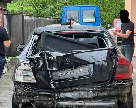 Чорний Шкода Октавія, об'ємом двигуна 1.9 л та пробігом 265 тис. км за 5200 $, фото 4 на Automoto.ua