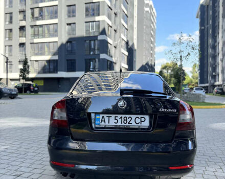 Черный Шкода Октавия, объемом двигателя 1.8 л и пробегом 295 тыс. км за 6500 $, фото 2 на Automoto.ua