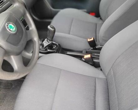 Черный Шкода Октавия, объемом двигателя 1.6 л и пробегом 197 тыс. км за 7150 $, фото 19 на Automoto.ua