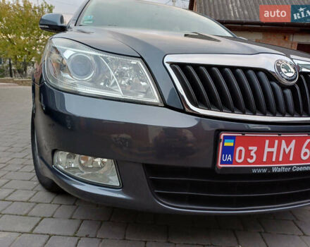 Черный Шкода Октавия, объемом двигателя 1.4 л и пробегом 170 тыс. км за 7700 $, фото 1 на Automoto.ua