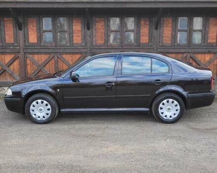 Черный Шкода Октавия, объемом двигателя 1.6 л и пробегом 197 тыс. км за 7150 $, фото 5 на Automoto.ua