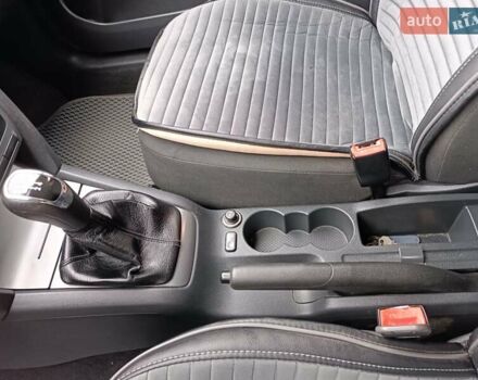 Шкода Октавия 2009 в Житомире на Automoto.ua Черный Шкода Октавия, объемом двигателя 1.6 л и пробегом 178 тыс. км за 7500 $, фото 40 на Automoto.ua