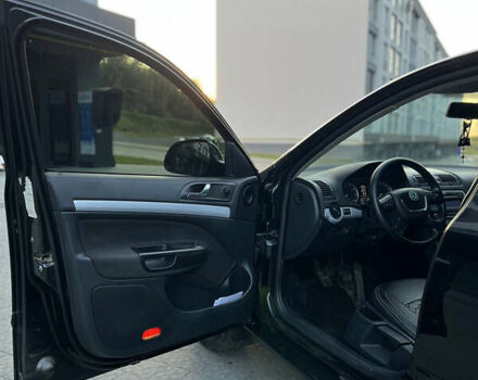 Черный Шкода Октавия, объемом двигателя 1.8 л и пробегом 260 тыс. км за 6200 $, фото 6 на Automoto.ua