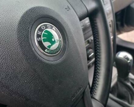 Черный Шкода Октавия, объемом двигателя 1.6 л и пробегом 145 тыс. км за 9250 $, фото 50 на Automoto.ua