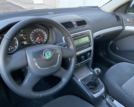 Чорний Шкода Октавія, об'ємом двигуна 1.6 л та пробігом 188 тис. км за 6999 $, фото 17 на Automoto.ua