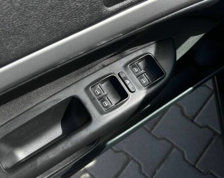 Черный Шкода Октавия, объемом двигателя 1.8 л и пробегом 224 тыс. км за 7100 $, фото 8 на Automoto.ua