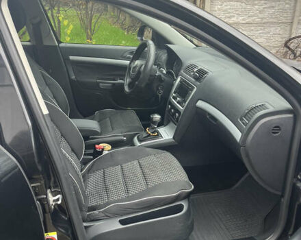 Черный Шкода Октавия, объемом двигателя 1.8 л и пробегом 205 тыс. км за 7000 $, фото 9 на Automoto.ua